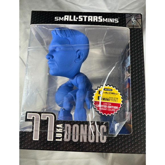 NBA Luka Doncic #77 Blue Variant Small-Stars Minis Figure 6" Limited Chase New - Picture 1 of 12